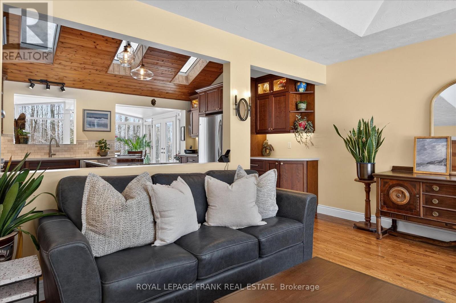 494 5th Line, Selwyn, Ontario  K9J 0C5 - Photo 23 - X12765816