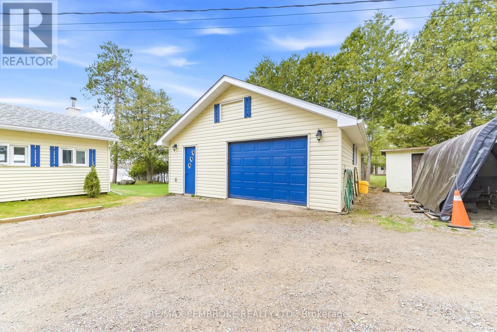 229 Holiday Lane, North Algona Wilberforce, Ontario  K0J 1T0 - Photo 38 - X12892756