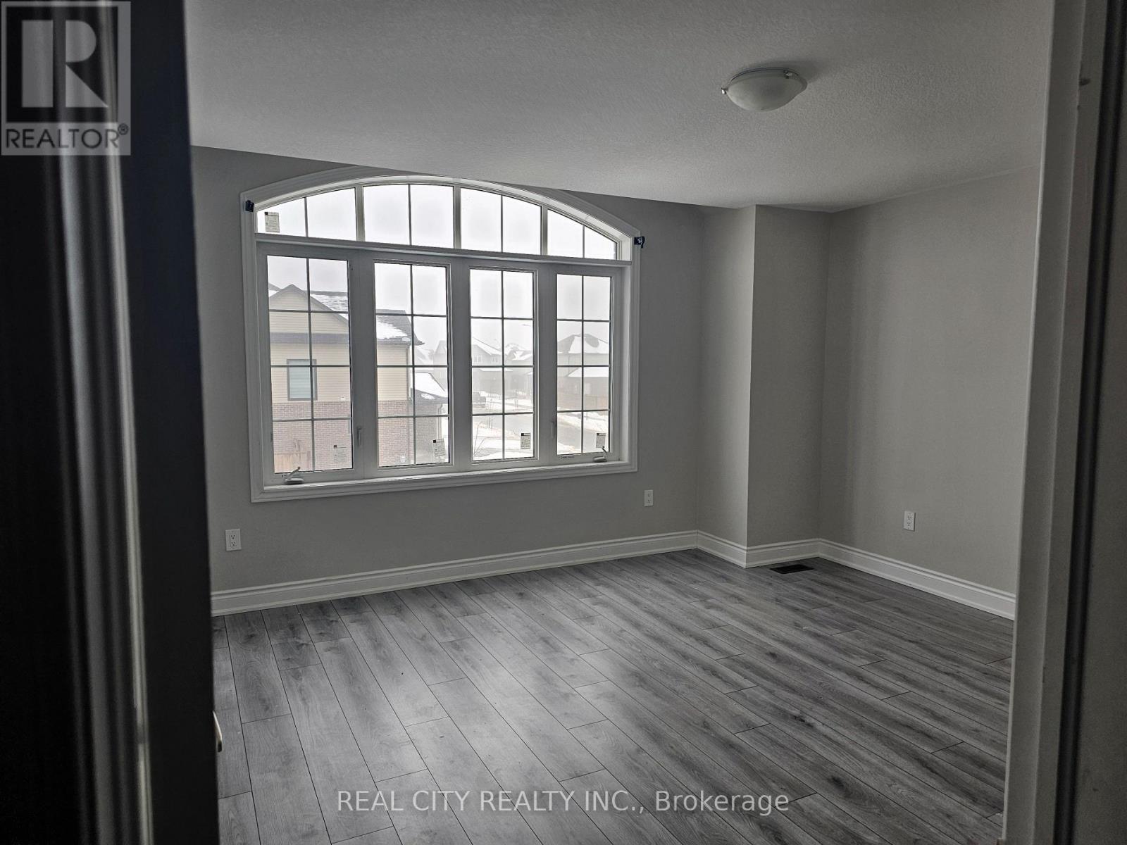132 Sunset Way, Thorold, Ontario  L0S 1A0 - Photo 13 - X13077178