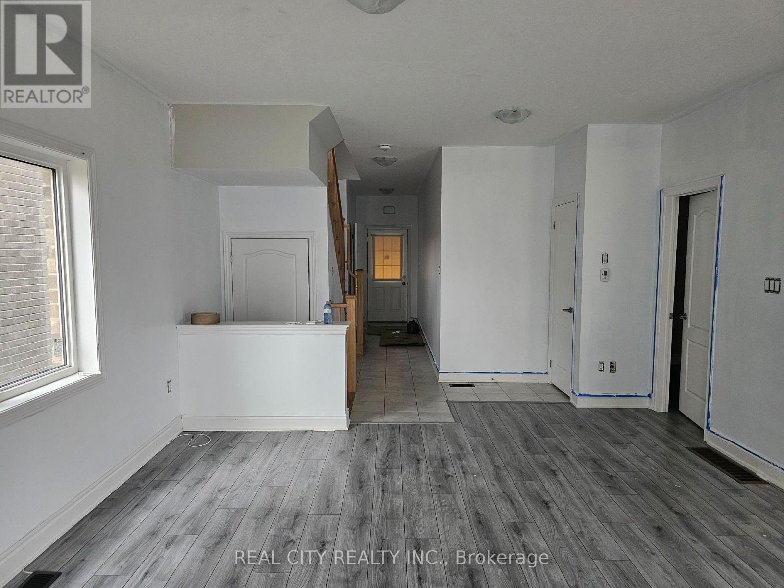 132 Sunset Way, Thorold, Ontario  L0S 1A0 - Photo 5 - X13077178