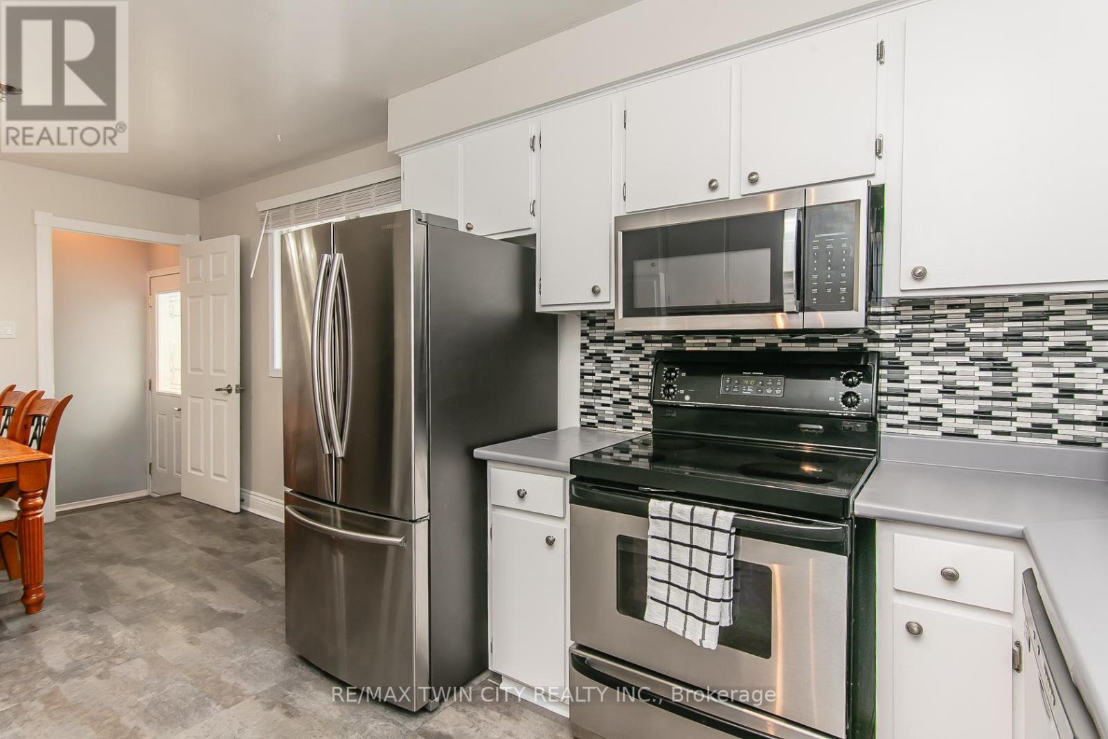 34 Blackhorne Crescent, Kitchener, Ontario  N2E 1T1 - Photo 12 - X13077310