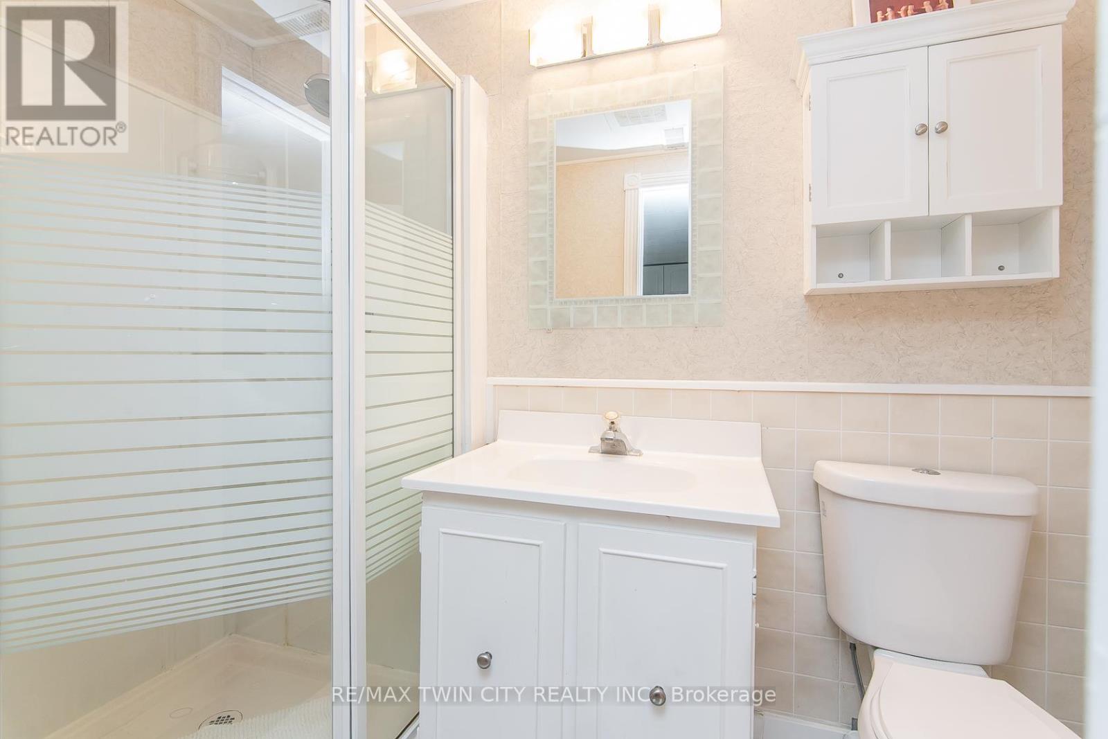 34 Blackhorne Crescent, Kitchener, Ontario  N2E 1T1 - Photo 31 - X13077310