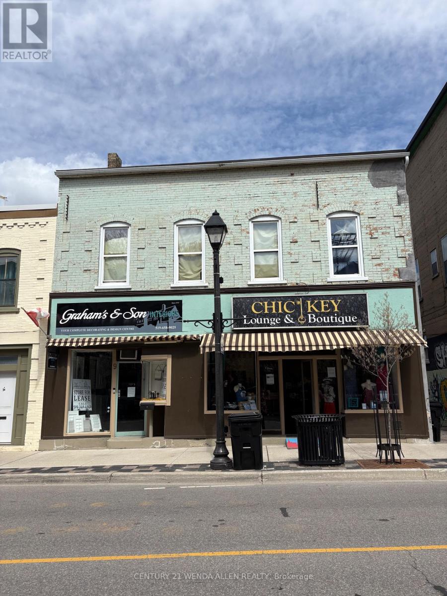11 QUEEN STREET E, Cambridge, Ontario
