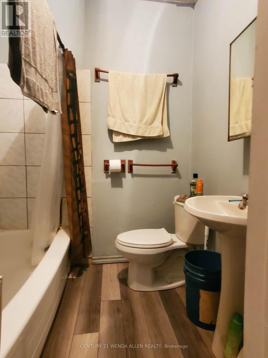 11 Queen Street E, Cambridge, Ontario  N3C 2A7 - Photo 15 - X13077372