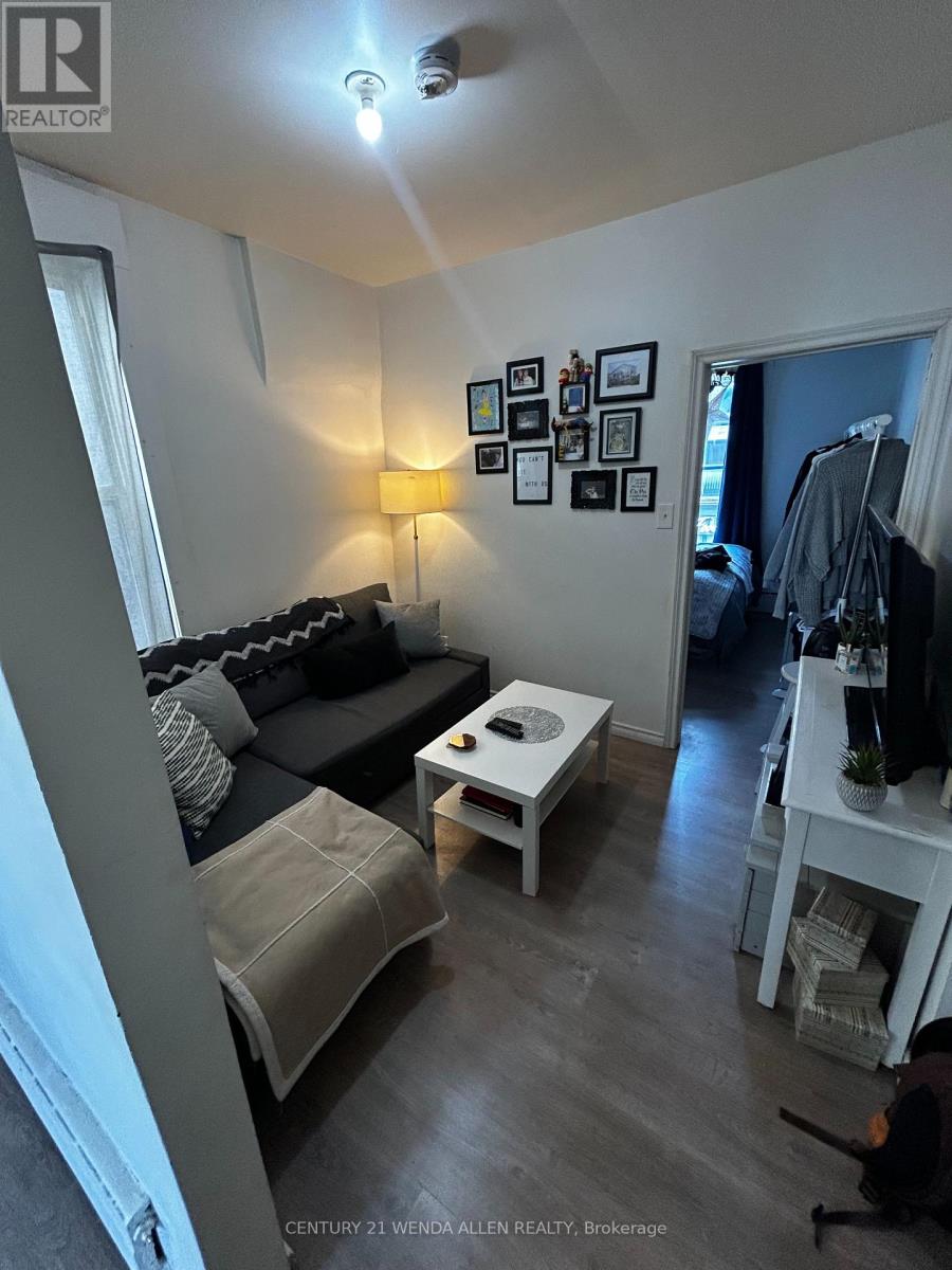 11 Queen Street E, Cambridge, Ontario  N3C 2A7 - Photo 5 - X13077372