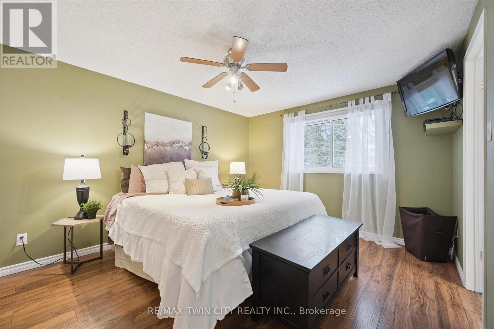 98 Old Maple Lane, Kitchener, Ontario  N2N 3B3 - Photo 19 - X13077488