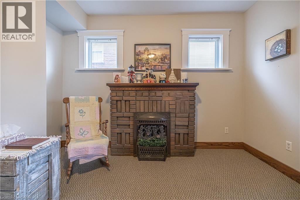 318 Frederick Street, Kitchener, Ontario  N2H 2N7 - Photo 3 - 40816955