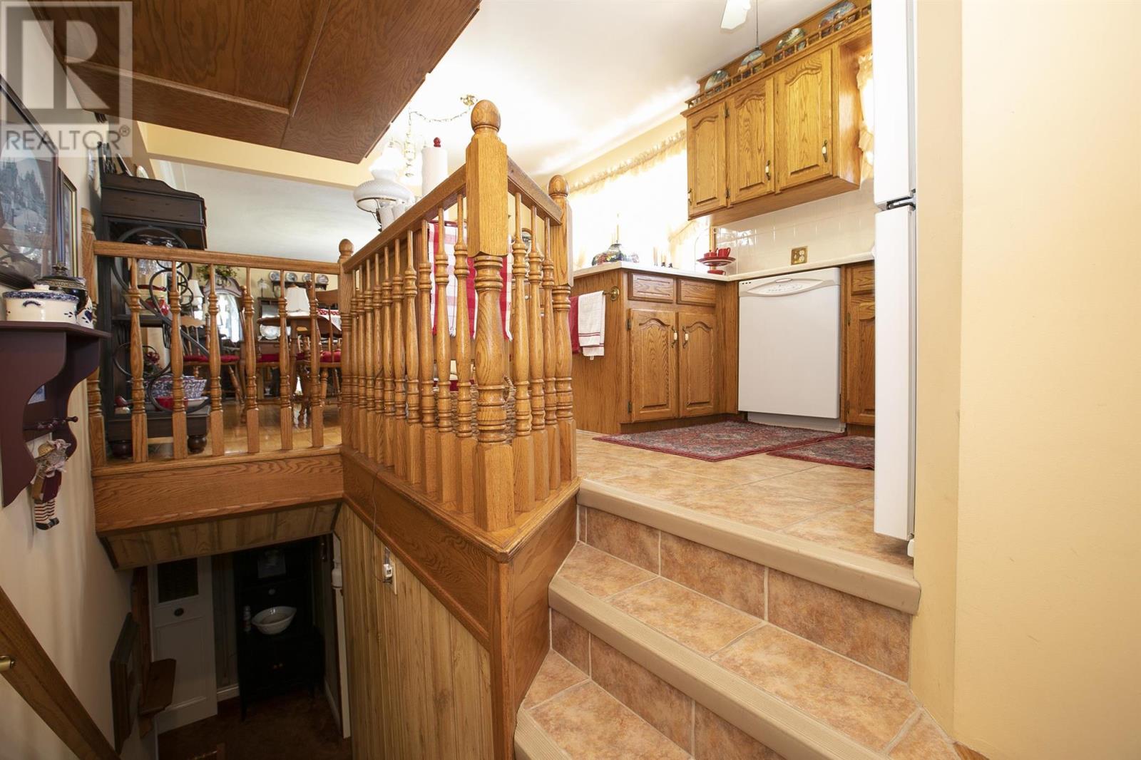 247 Prentice Ave, Sault Ste. Marie, Ontario  P6C 4R1 - Photo 13 - SM260847