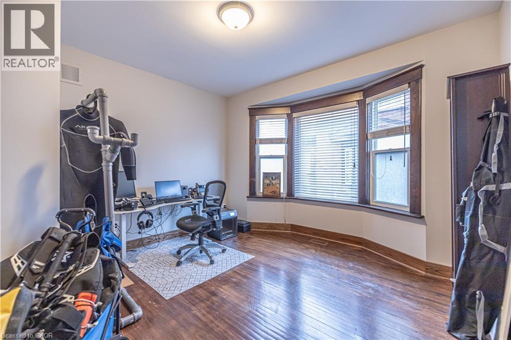 318 Frederick Street, Kitchener, Ontario  N2H 2N7 - Photo 5 - 40816955