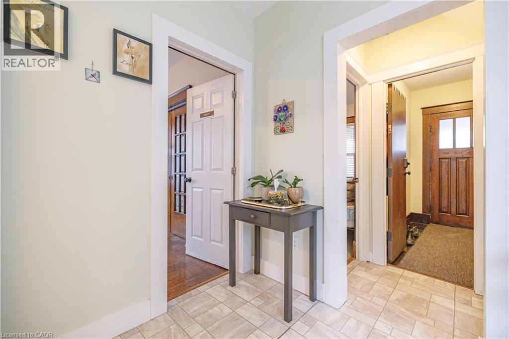 318 Frederick Street, Kitchener, Ontario  N2H 2N7 - Photo 9 - 40816955