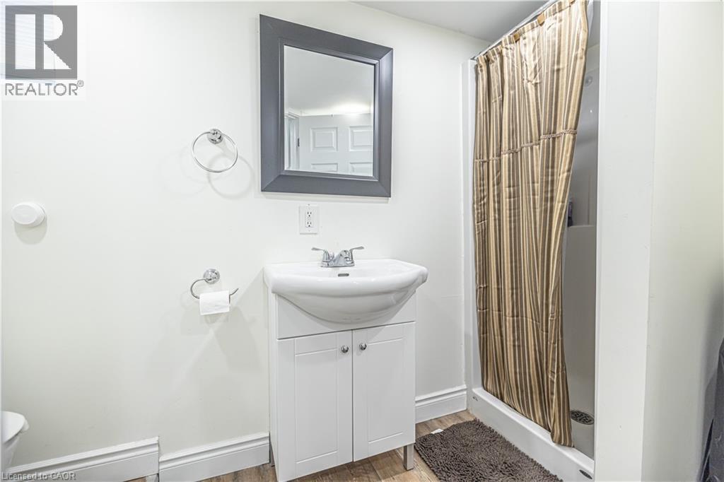 318 Frederick Street, Kitchener, Ontario  N2H 2N7 - Photo 15 - 40816955