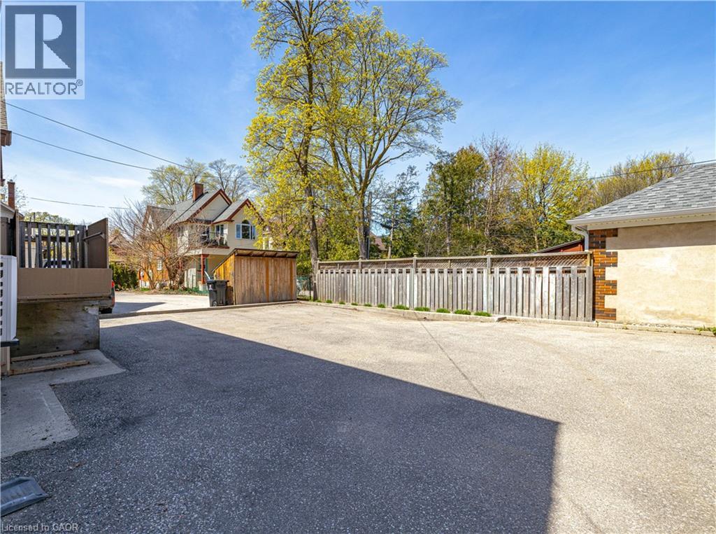 318 Frederick Street, Kitchener, Ontario  N2H 2N7 - Photo 28 - 40816955