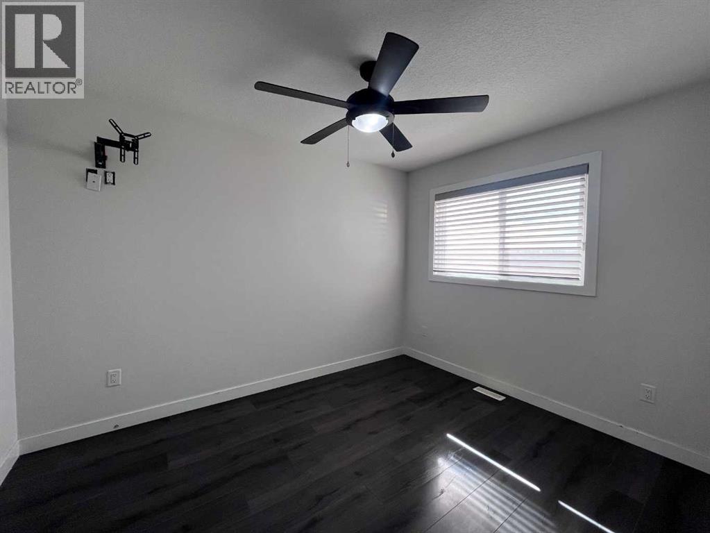 5810 90 Street, Grande Prairie, Alberta  T8W 0K1 - Photo 15 - A2307567