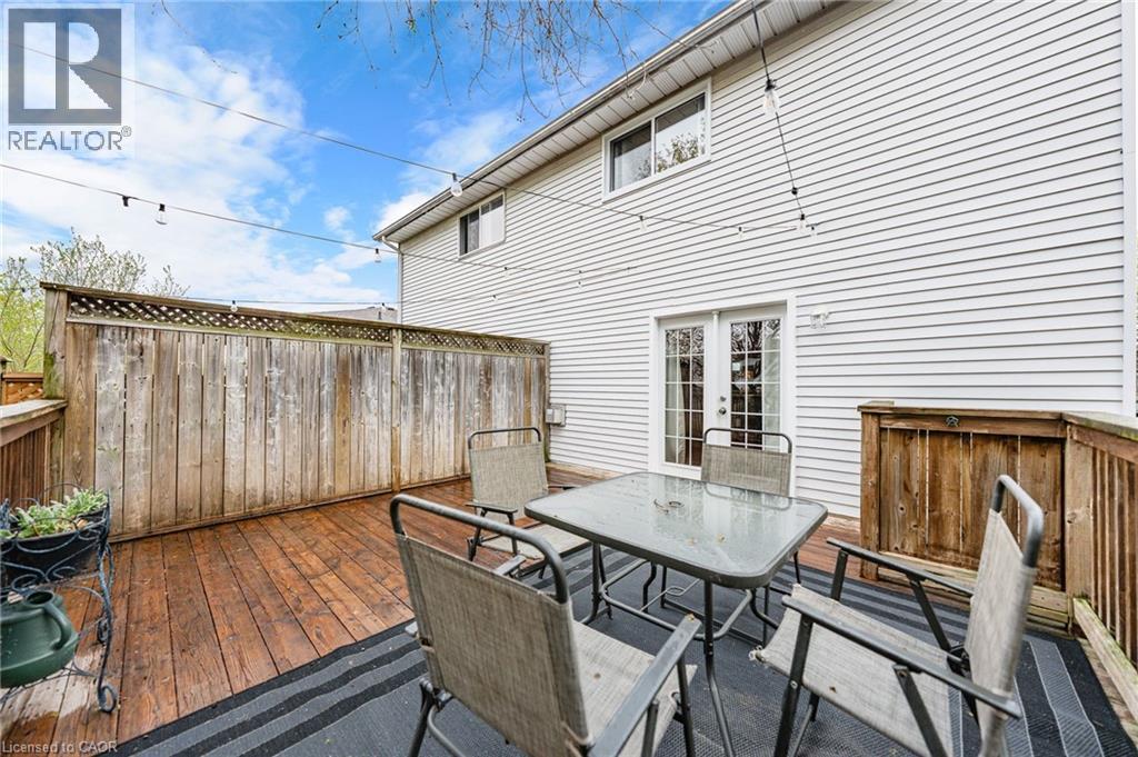 111 Connelly Drive, Kitchener, Ontario  N2N 2T9 - Photo 32 - 40821462