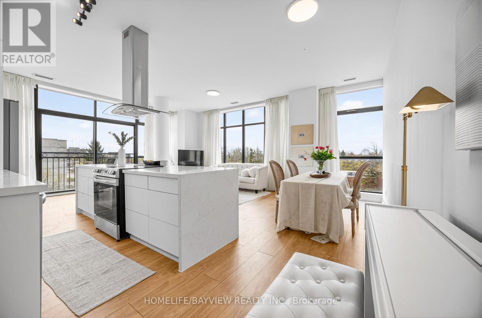 405 - 10376 YONGE STREET, Richmond Hill, Ontario