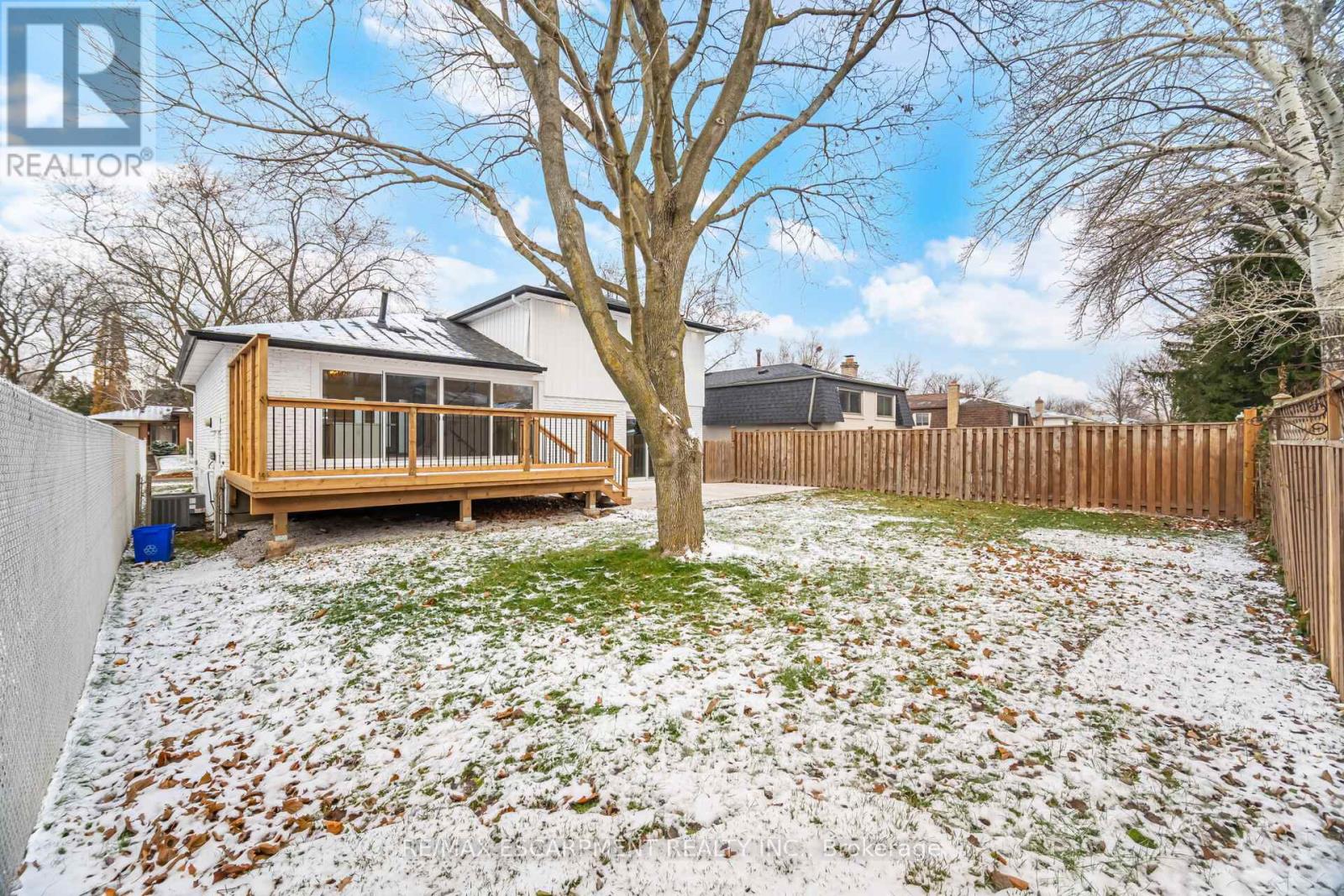 2276 Wyandotte Drive, Oakville, Ontario  L6L 2T5 - Photo 49 - W12970416