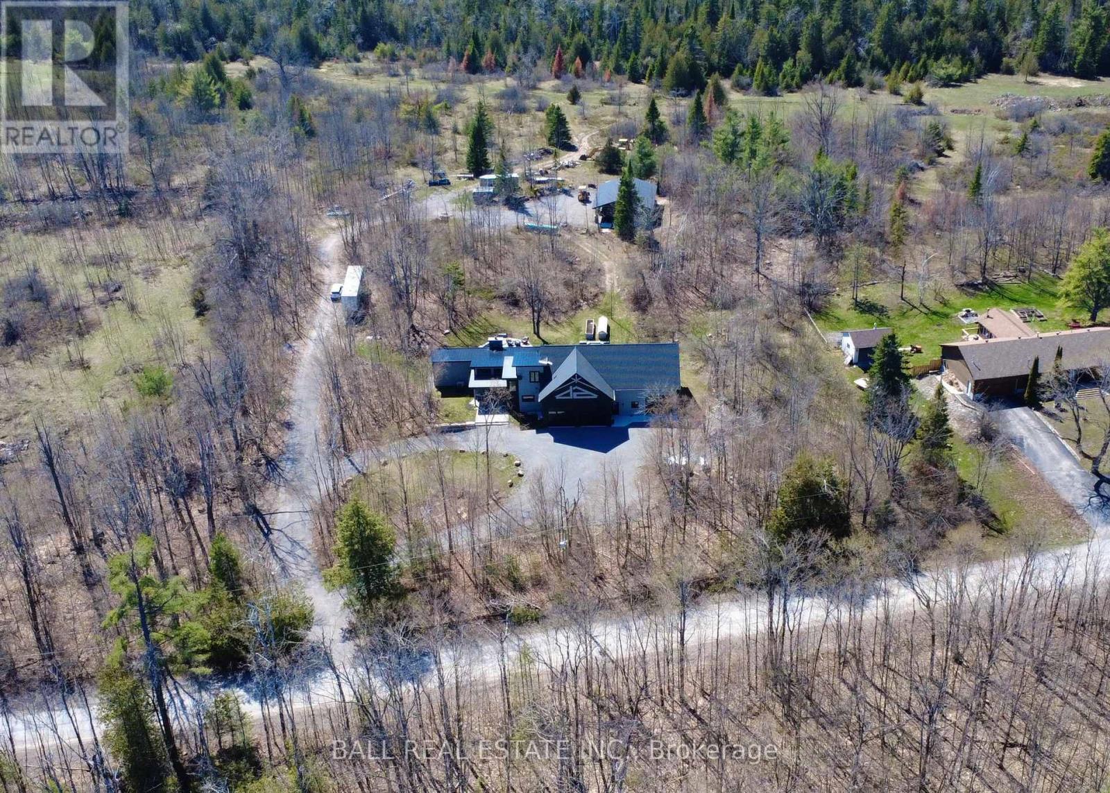 33 Laplantes Road, Trent Lakes, Ontario  K0L 1J0 - Photo 2 - X12904182
