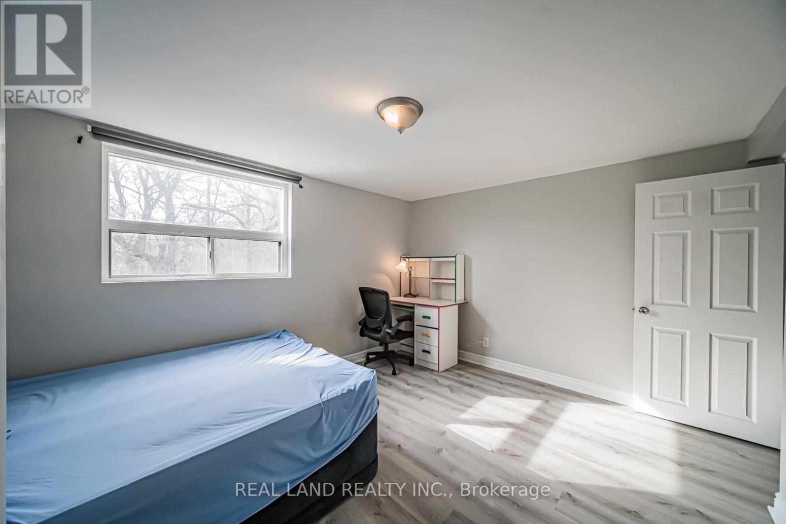 1153 Huntingwood Drive, Toronto, Ontario  M1S 1K6 - Photo 33 - E13023578