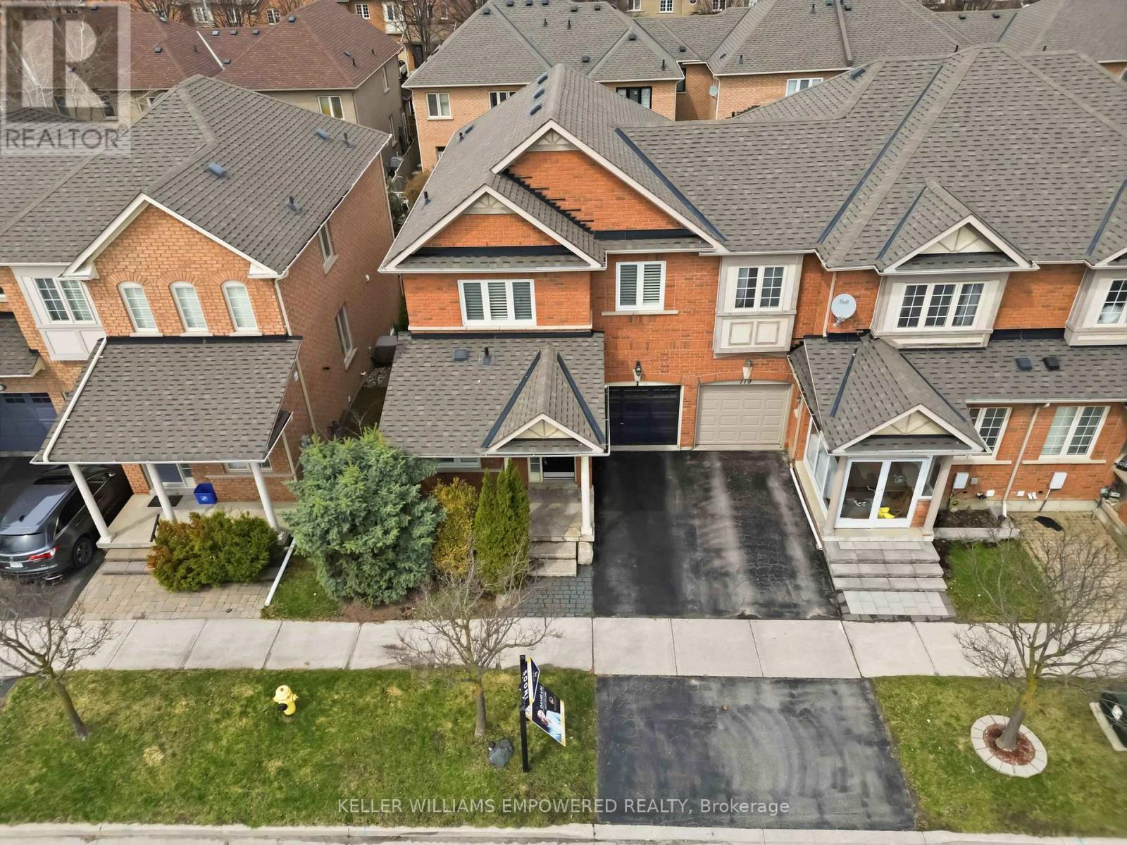 121 Hopecrest Road, Markham, Ontario  L6C 2V7 - Photo 4 - N13026850