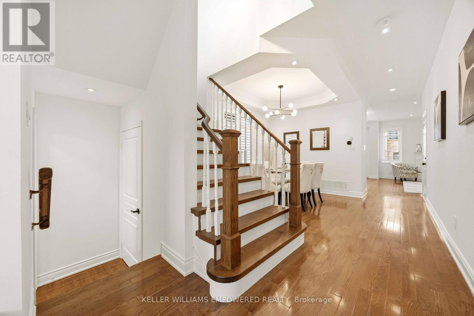 121 Hopecrest Road, Markham, Ontario  L6C 2V7 - Photo 6 - N13026850