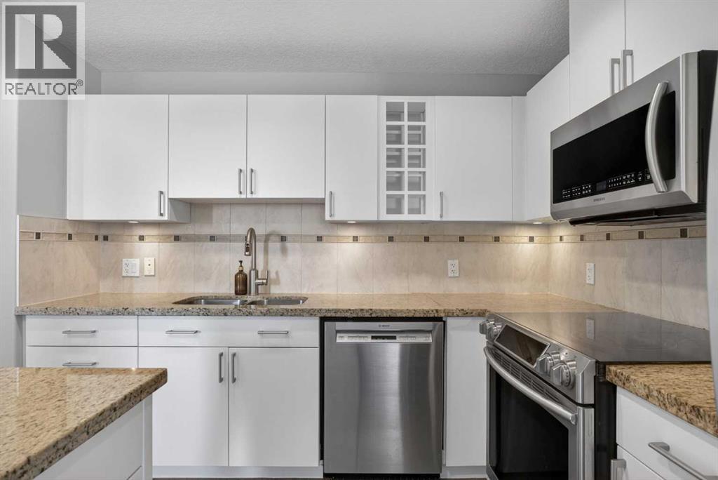 1607, 77 Spruce Place Sw, Calgary, Alberta  T3C 3X6 - Photo 13 - A2306947