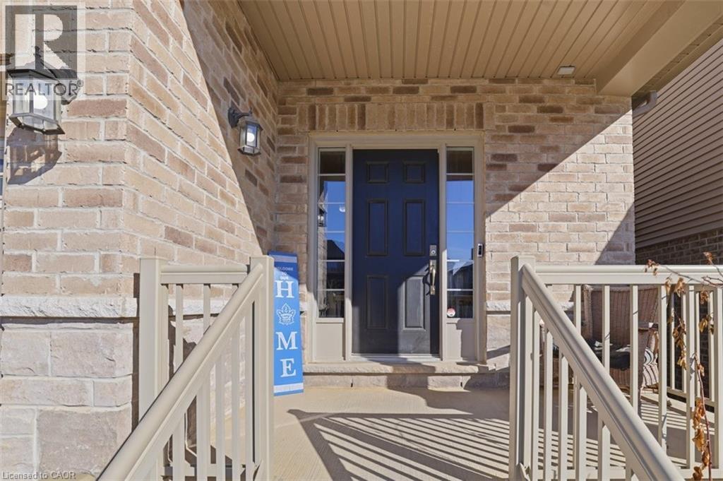 18 Vic Chambers Place, Paris, Ontario  N3L 0E6 - Photo 2 - 40826433