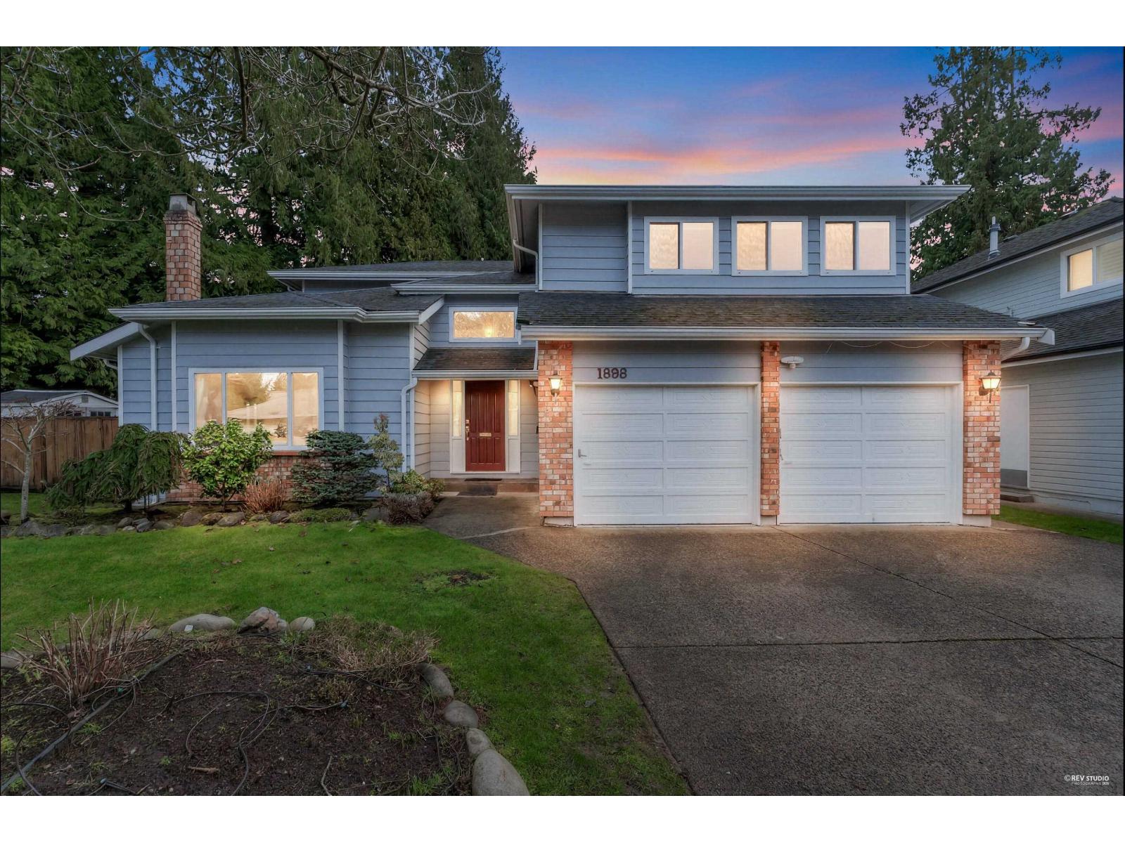 1898 SOUTHMERE CRESCENT, Surrey, British Columbia