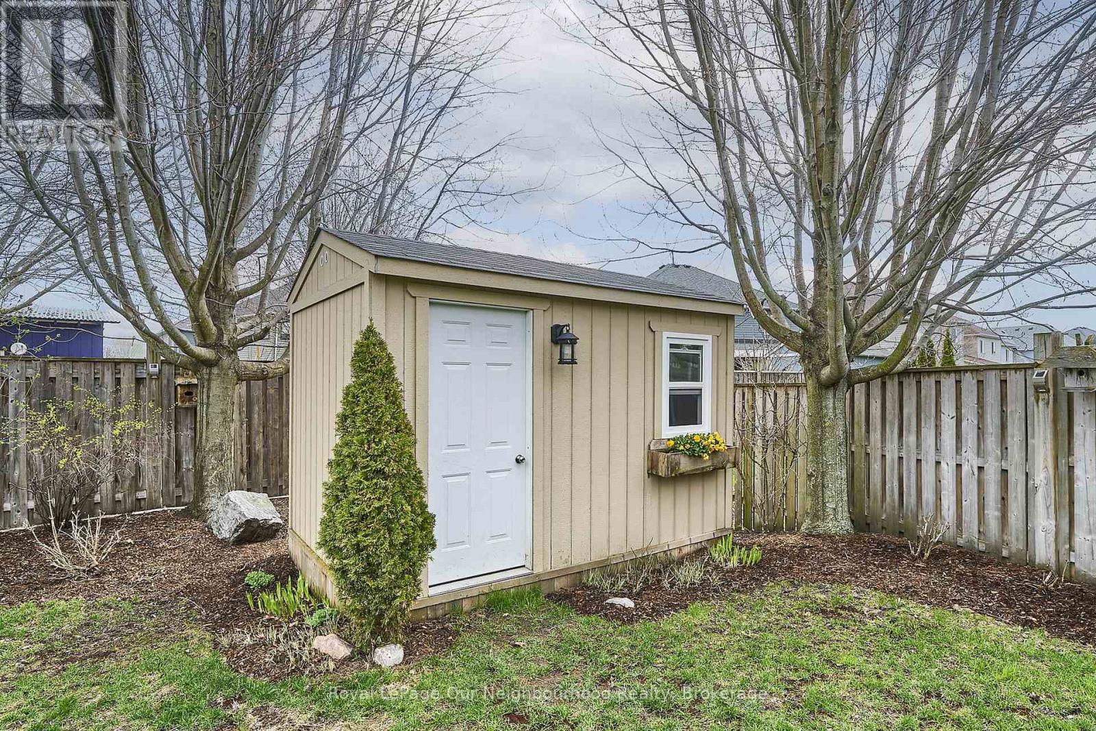 31 Alldread Crescent, Clarington, Ontario  L1B 0C2 - Photo 11 - E13077594