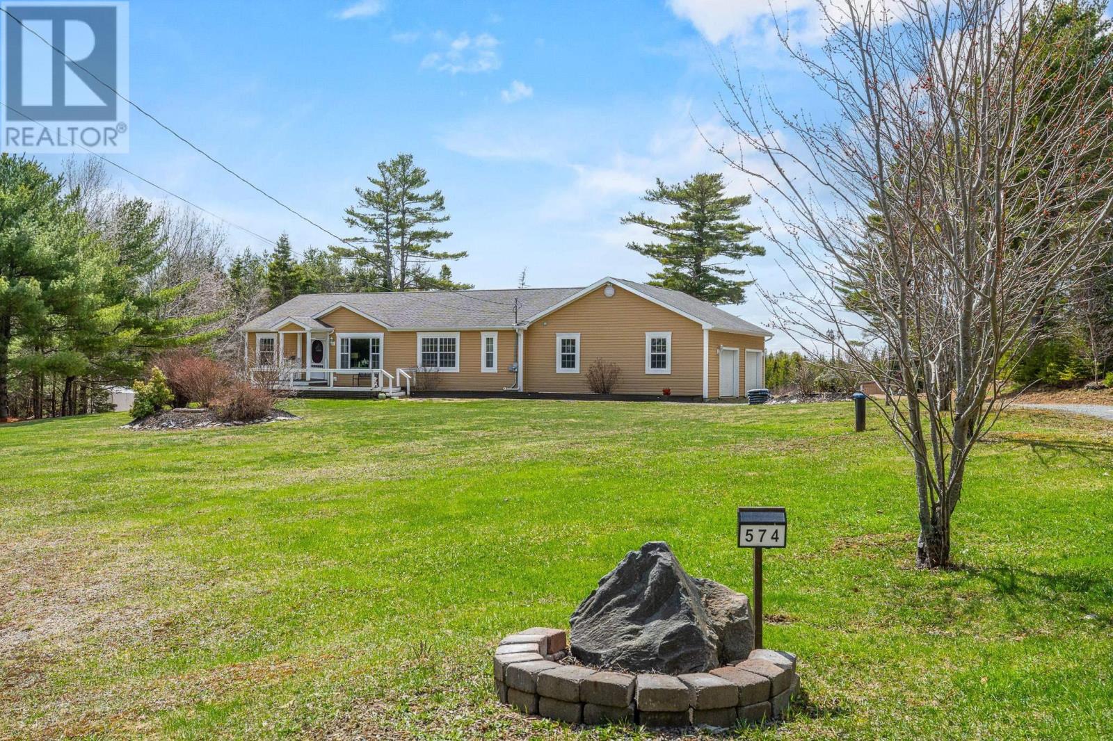 574 Dawson Road, Ellershouse, Nova Scotia