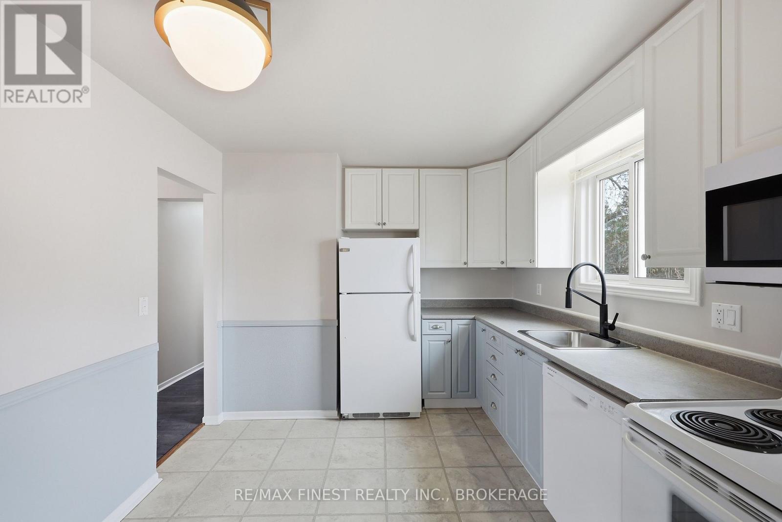 130 Sir John Johnson Drive, Loyalist, Ontario  K0H 1G0 - Photo 16 - X13077534