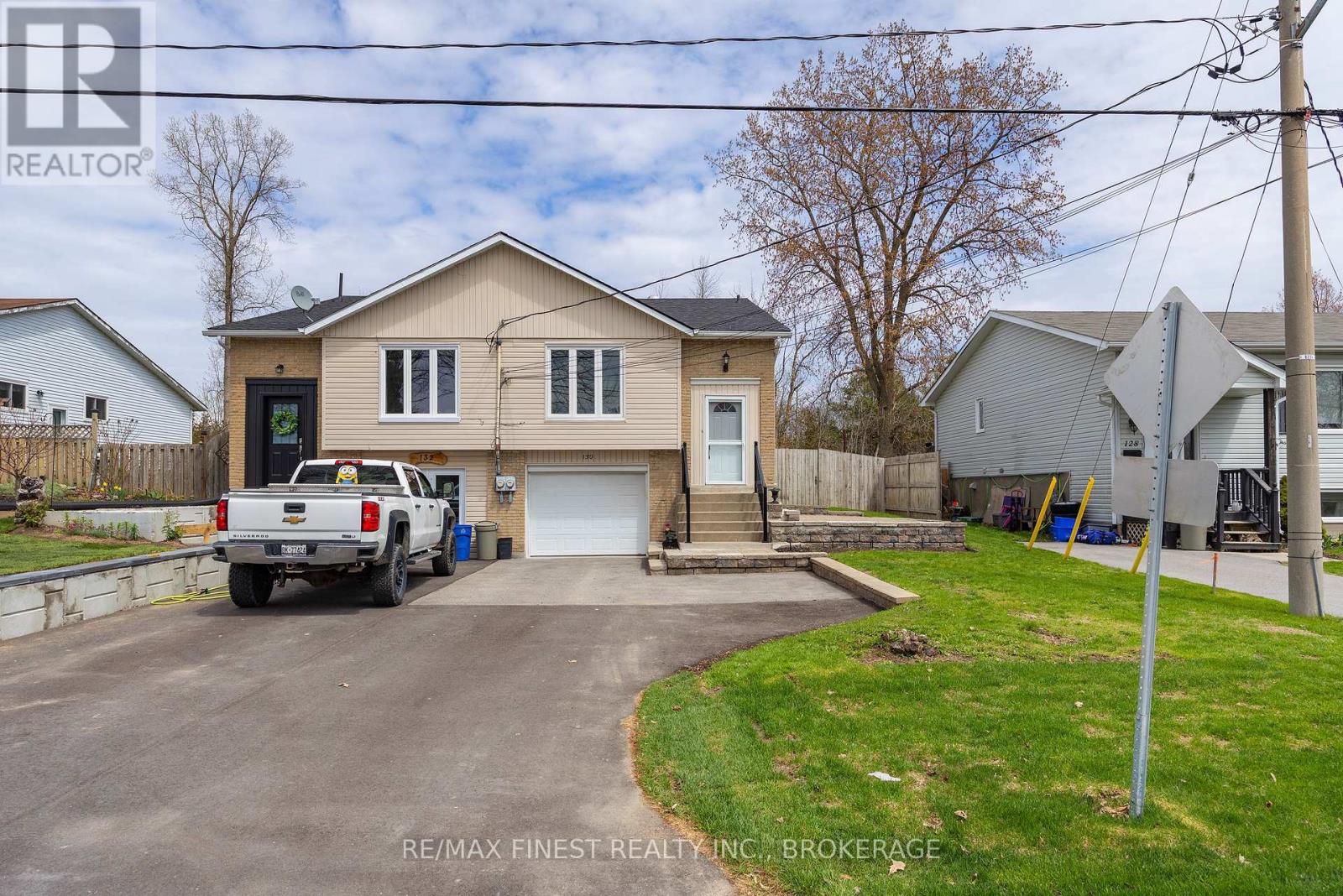130 Sir John Johnson Drive, Loyalist, Ontario  K0H 1G0 - Photo 2 - X13077534
