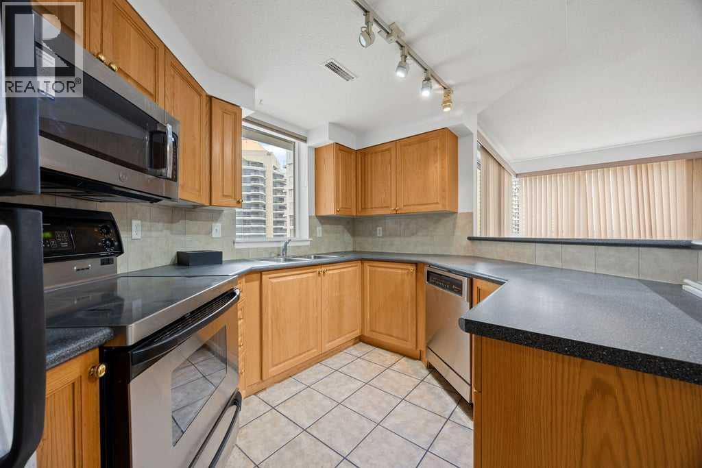 1301, 683 10 Street SW, Calgary, Alberta  T2P 5G3 - Photo 5 - A2300119