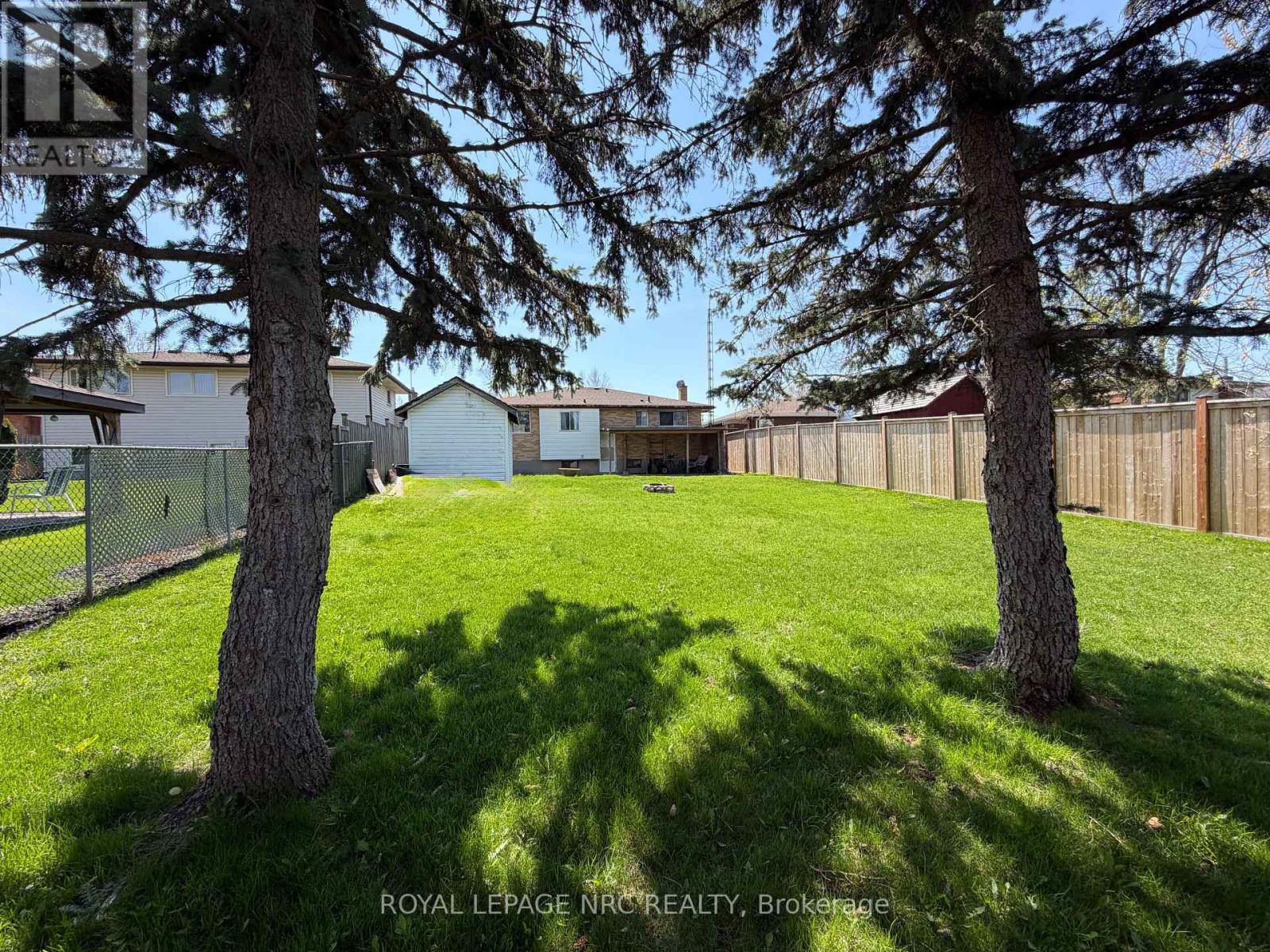 8025 Thorton Street, Niagara Falls, Ontario  L2H 2C2 - Photo 41 - X12794096