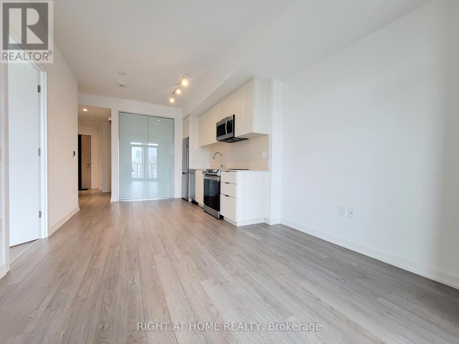1129 - 50 POWER STREET, Toronto, Ontario
