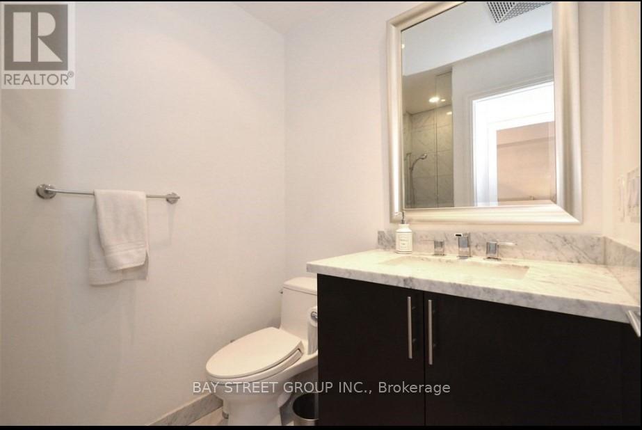 1909 - 35 Balmuto Street, Toronto, Ontario  M4Y 0A3 - Photo 17 - C13077692