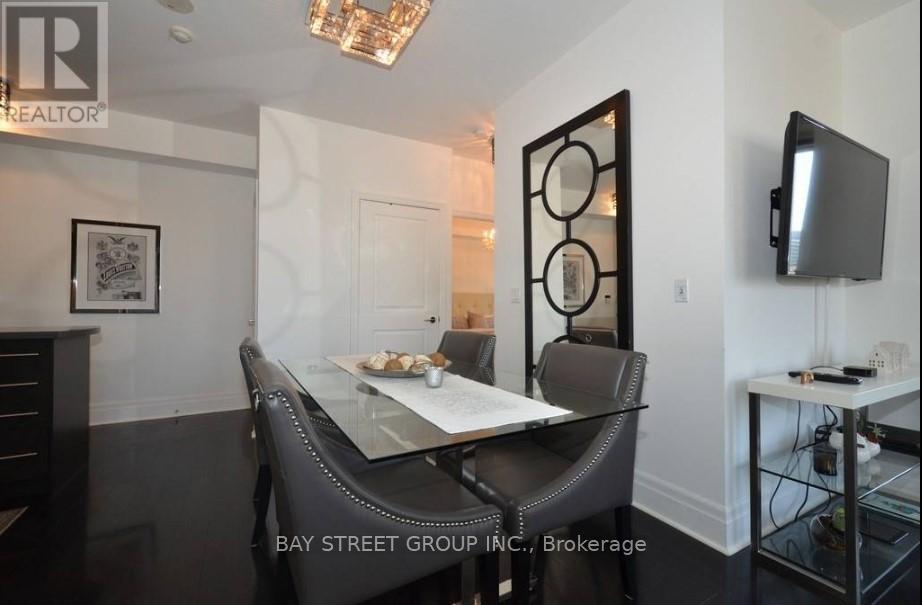 1909 - 35 Balmuto Street, Toronto, Ontario  M4Y 0A3 - Photo 7 - C13077692