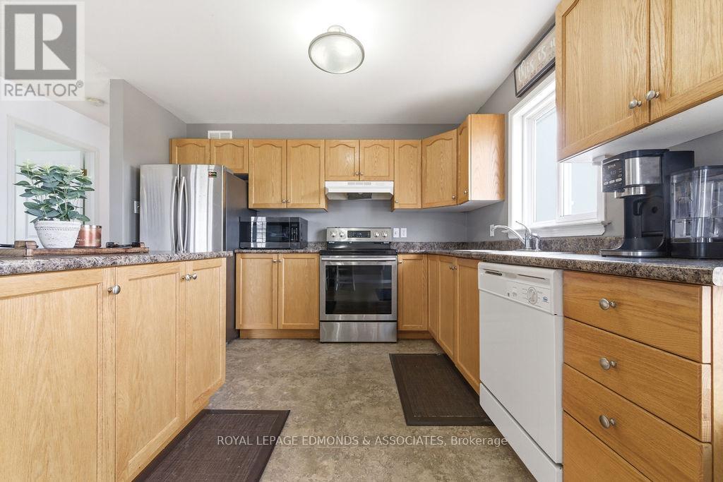 416 Sweezey Court, Pembroke, Ontario  K8A 8S3 - Photo 12 - X13077514