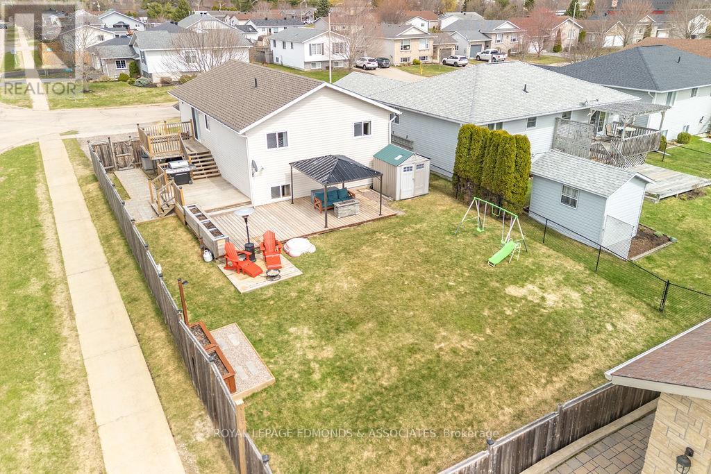 416 Sweezey Court, Pembroke, Ontario  K8A 8S3 - Photo 4 - X13077514