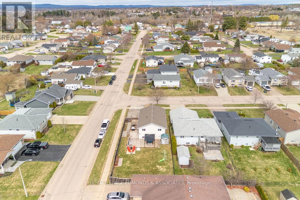 416 Sweezey Court, Pembroke, Ontario  K8A 8S3 - Photo 44 - X13077514