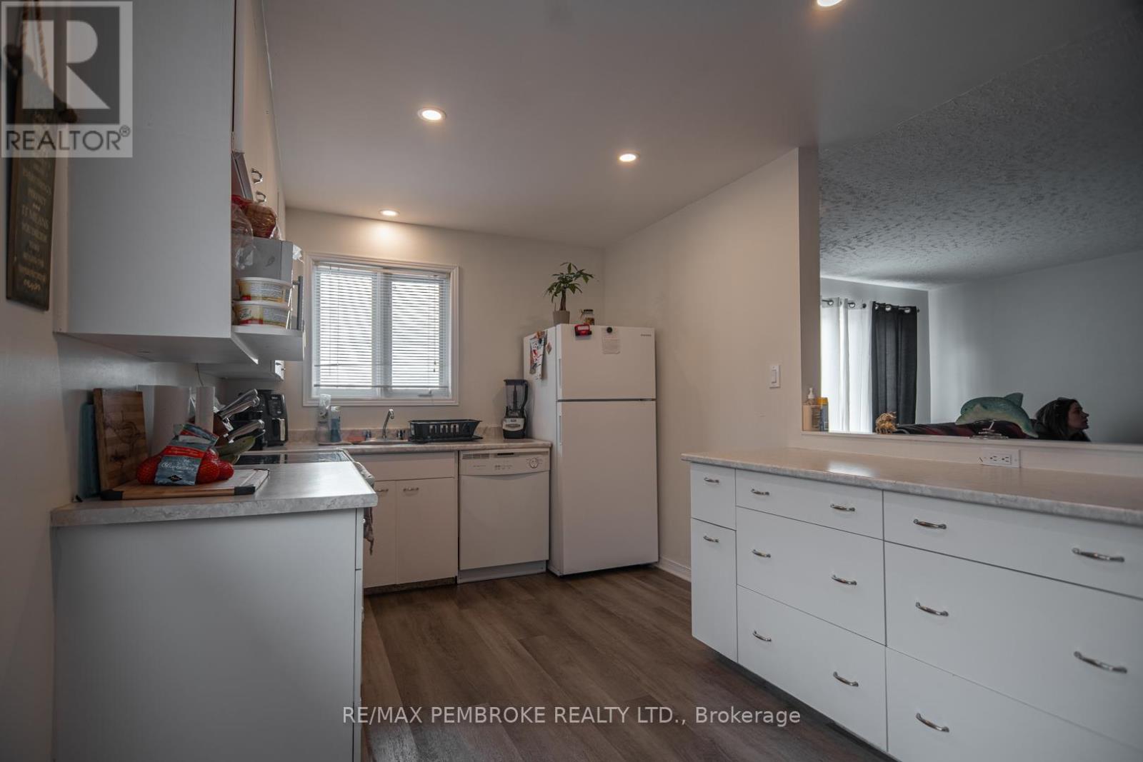 773 Leahey Street, Pembroke, Ontario  K8A 1B5 - Photo 6 - X13077584