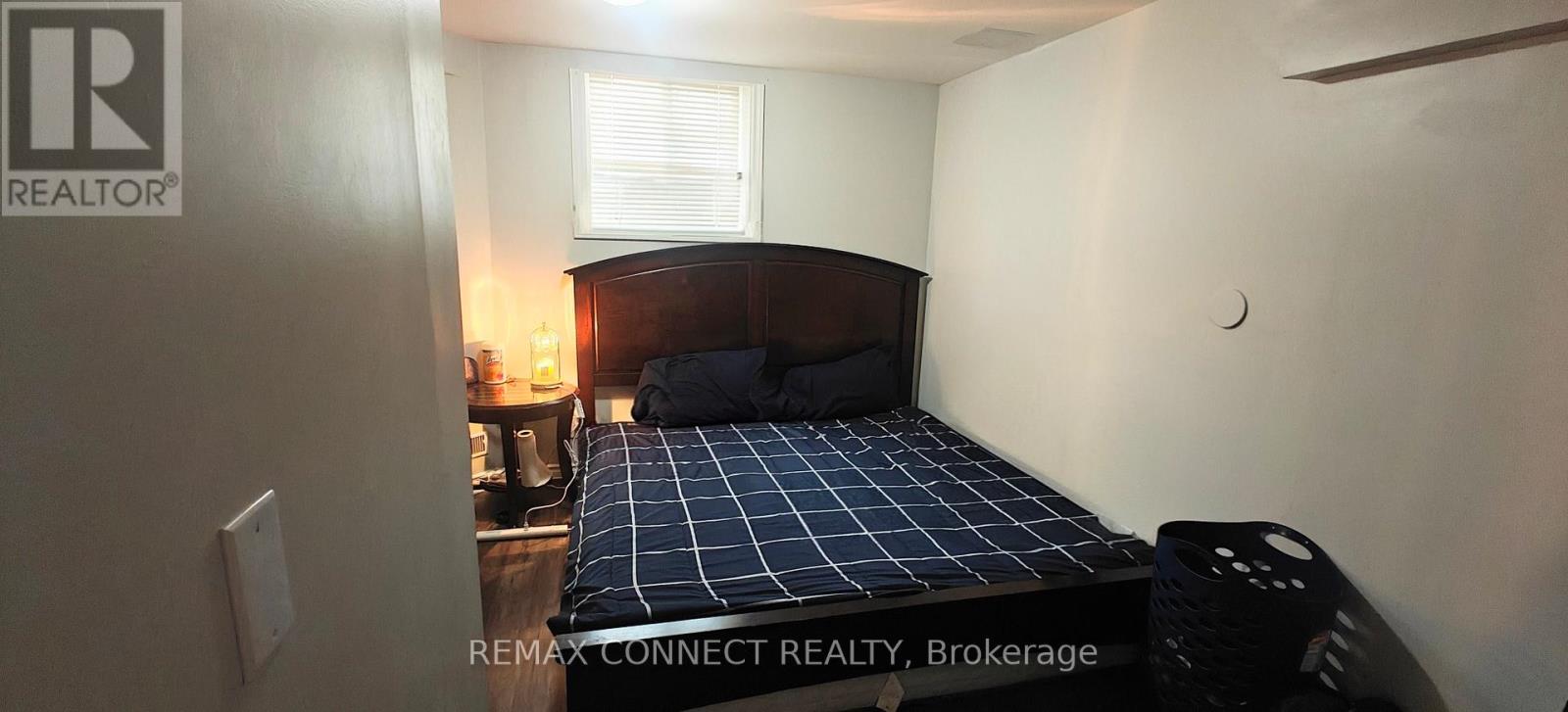 13 Ontario Street, Ajax, Ontario  L1S 1T4 - Photo 4 - E13077538