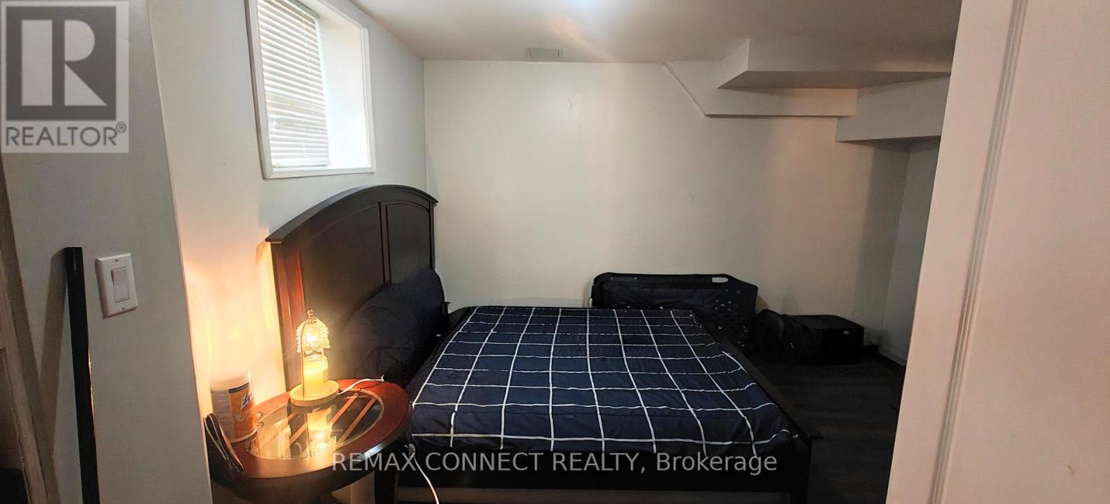 13 Ontario Street, Ajax, Ontario  L1S 1T4 - Photo 5 - E13077538