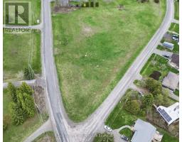 25 NURSE AVENUE N, Selwyn, Ontario
