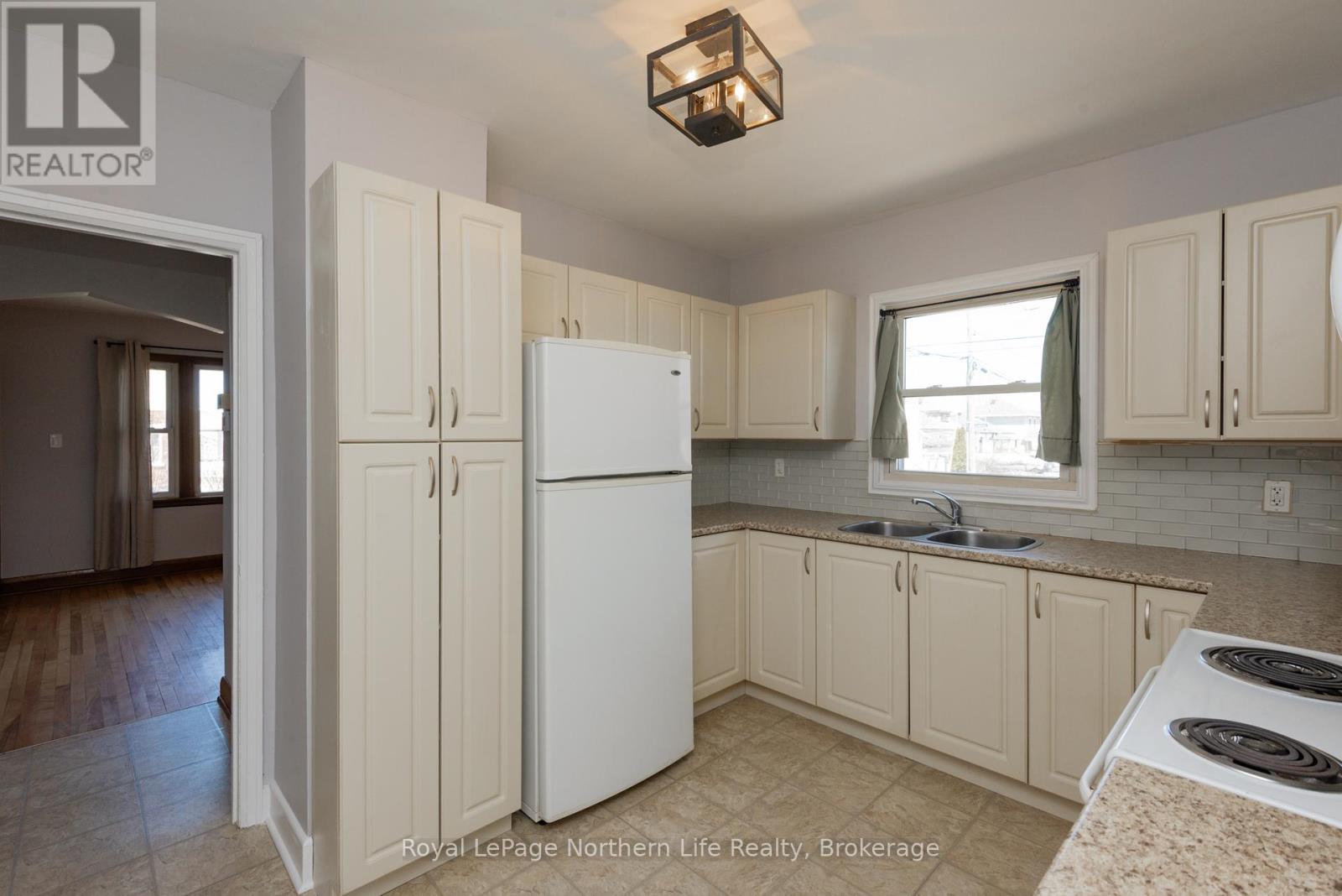 1093 Regina Street, North Bay, Ontario  P1B 2K8 - Photo 14 - X13077660