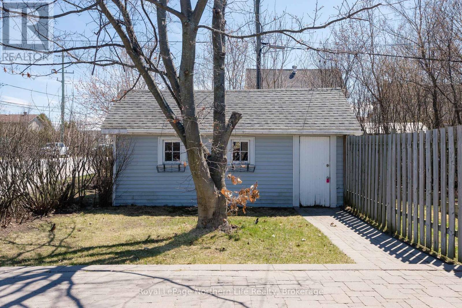 1093 Regina Street, North Bay, Ontario  P1B 2K8 - Photo 4 - X13077660