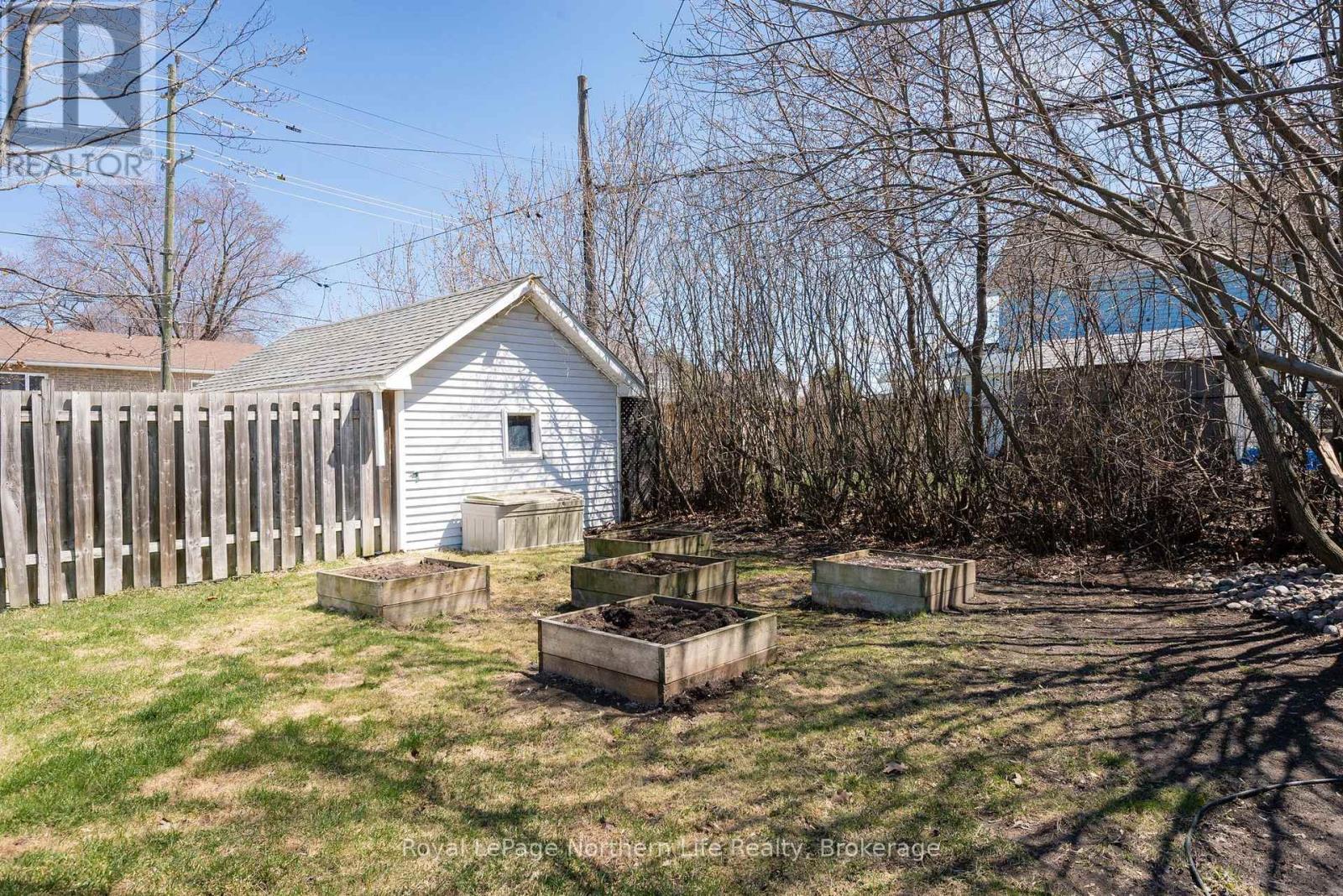 1093 Regina Street, North Bay, Ontario  P1B 2K8 - Photo 7 - X13077660