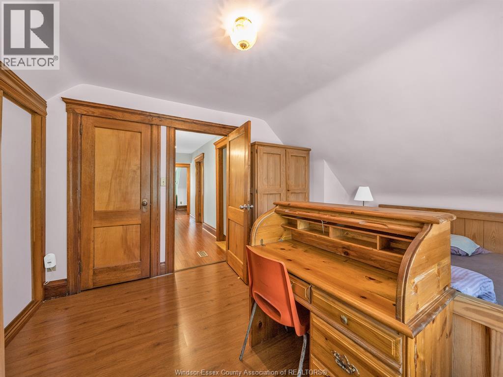 553 Oak Avenue, Windsor, Ontario  N9A 5E7 - Photo 32 - 26009947