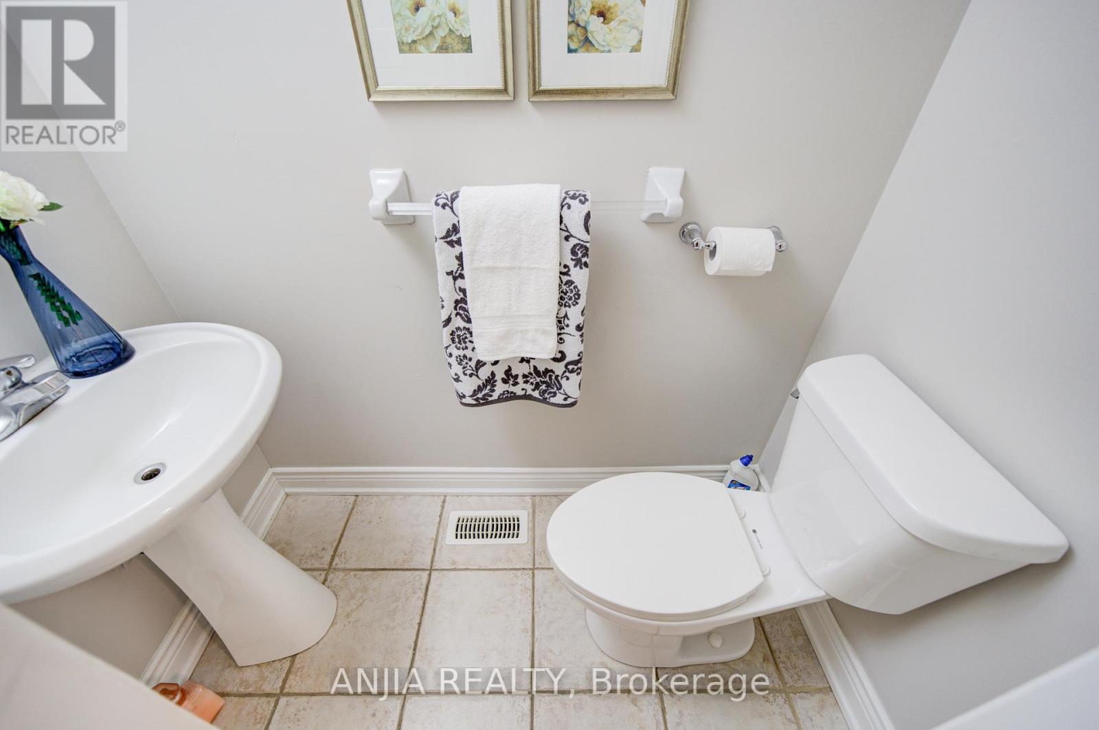 87 Lampton Crescent, Markham, Ontario  L6E 1J4 - Photo 16 - N13077506