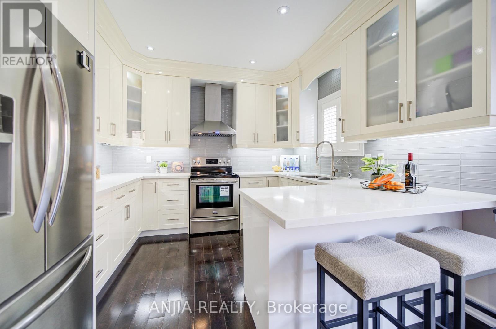 87 Lampton Crescent, Markham, Ontario  L6E 1J4 - Photo 24 - N13077506