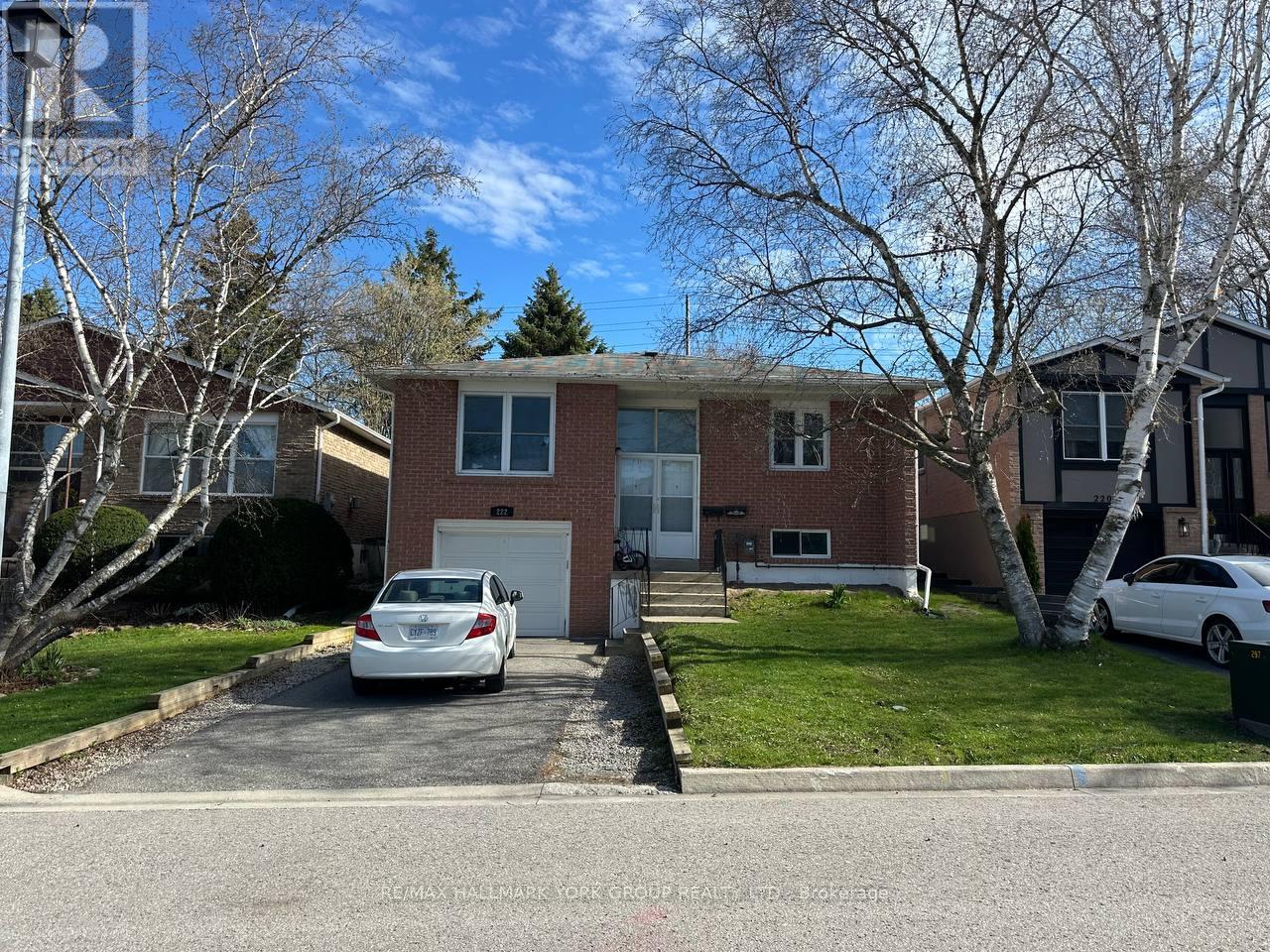 BASEMENT - 222 CURREY CRESCENT, Newmarket, Ontario